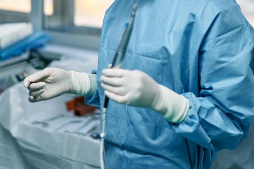 Bất đắc dĩ bỏ chữa ung thư vì không 'kham' nổi tiền thuốc
