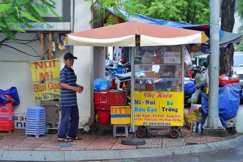 TP.HCM hướng dẫn thu phí vỉa hè, lòng đường