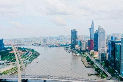 TP Hồ Chí Minh 'vươn mình' cùng cả nước viết tiếp sứ mệnh mới