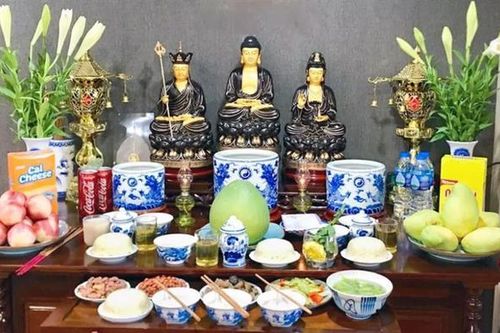 Mâm cúng và cách cúng lễ Vu Lan, 'cô hồn', những điều nên và không nên