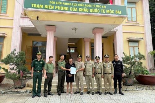 Bắt quản lý cấp cao đường dây lừa đảo 972 tỷ đồng