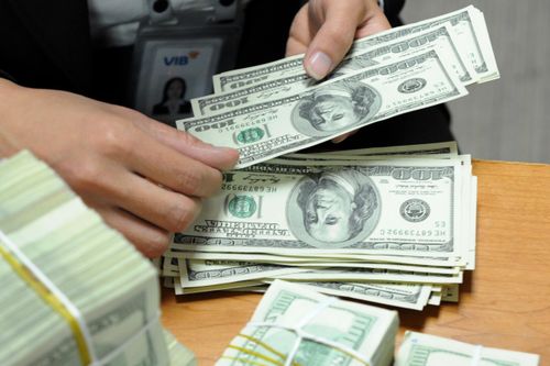 Giá USD lập kỷ lục mới