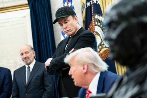 Elon Musk dừng kế hoạch lớn