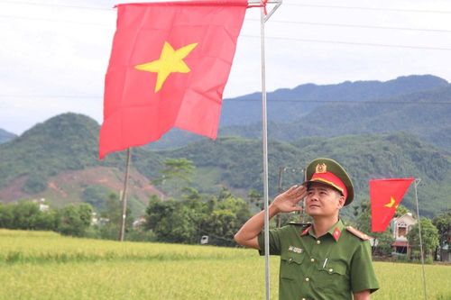 Khơi dậy lòng yêu nước, tự hào dân tộc từ 'Đường cờ Tổ quốc'
