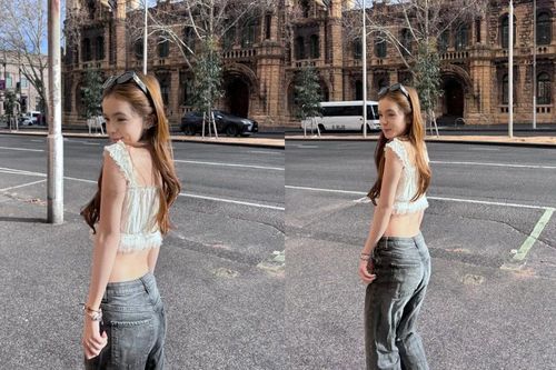 'Hot girl Muvik' một thời diện crop top, khoe dáng giữa trời 11 độ