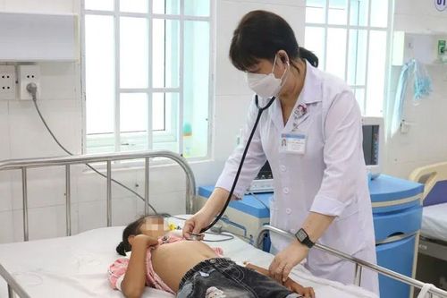 Cứu sống bệnh nhi 8 tuổi bị viêm não do virus Herpes simplex