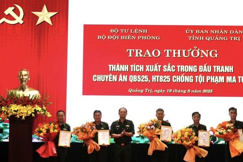 Triệt phá 2 đường dây xuyên quốc gia, thu giữ số lượng ma túy 'khủng' và súng AK