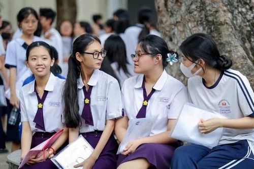 Bộ GD&ĐT lùi lịch công bố điểm chuẩn đại học 2025, nhiều ngành dự kiến tăng điểm