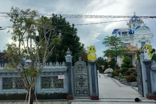 Thuế phong tỏa tài khoản chủ 'tòa nhà đẹp nhất Cà Mau'