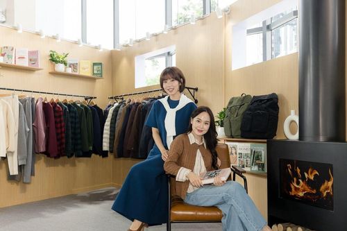 Khám phá nét kinh điển của BST Uniqlo Thu Đông