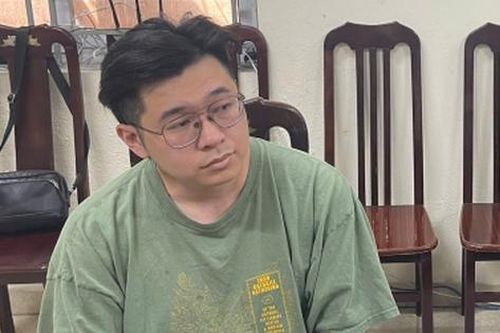 Khởi tố, tạm giam đối tượng hành hung phụ nữ tại chung cư ở Hà Nội