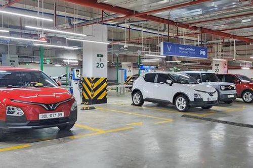 Chung cư bắt buộc phải có trạm sạc xe điện?