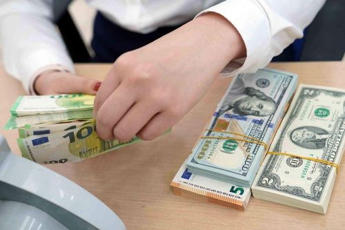 Tỷ giá USD hôm nay (20/8): Duy trì đà tăng