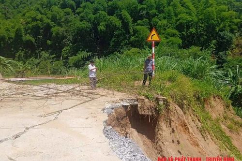 Nỗi lo suối Son...