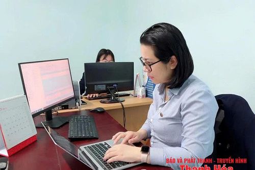 Dịch vụ tài chính vi mô thời... AI