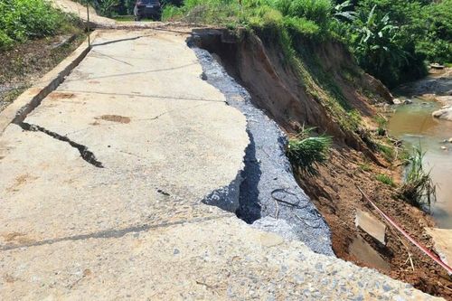78 hộ dân Sa Ná nằm trong vùng nguy hiểm sạt lở, Thanh Hóa công bố tình huống khẩn cấp