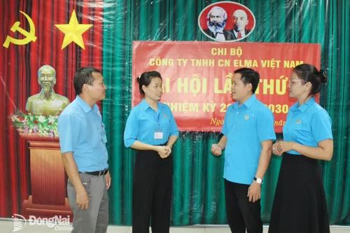 Phát huy vai trò tiên phong của đảng viên trong doanh nghiệp