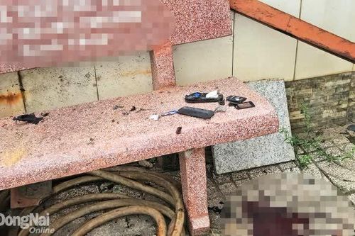 Người đàn ông bị thương nặng nghi do nổ pháo tự chế
