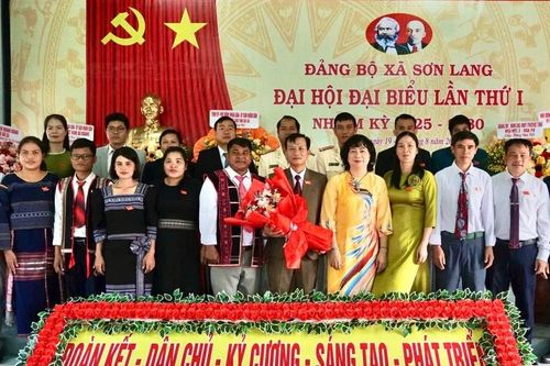 Xã Sơn Lang khẩn trương cụ thể hóa Nghị quyết Đại hội thành kế hoạch, chương trình hành động