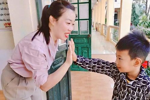 Hơn 31.500 học sinh lớp 1 hân hoan tựu trường