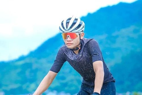 Những cua-rơ triển vọng trên đường đua địa hình