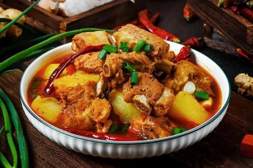 Cách làm món sườn hầm khoai tây cho bữa cơm gia đình thêm vị