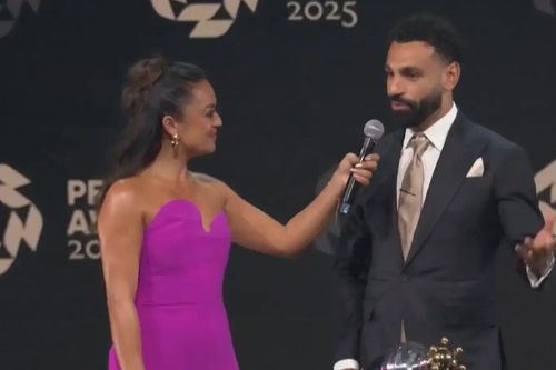 Mohamed Salah đi vào lịch sử giải Ngoại hạng Anh
