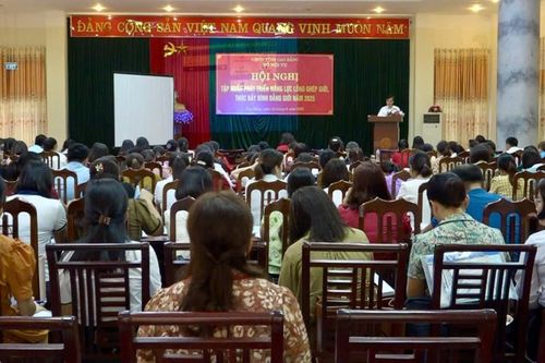 143 học viên tập huấn phát triển năng lực lồng ghép giới, thúc đẩy bình đẳng giới