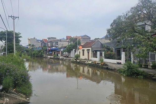Vụ mẹ ôm con 5 tháng tuổi nhảy sông ở Ninh Bình: Người thân tiết lộ nguyên nhân đầy chua chát