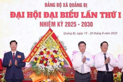 Ủy viên Ban Thường vụ Thành ủy, Phó Chủ tịch UBND thành phố Hà Nội Dương Đức Tuấn: Đoàn kết, đổi mới, xây dựng Quảng Bị xanh, thông minh