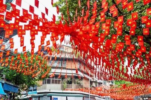 Hà Nội rực rỡ đón Tết độc lập