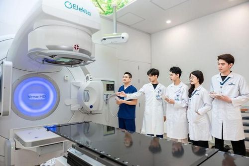 Hệ sinh thái khoa học sức khỏe Phenikaa: Đột phá trong đào tạo nhân lực y tế chất lượng cao