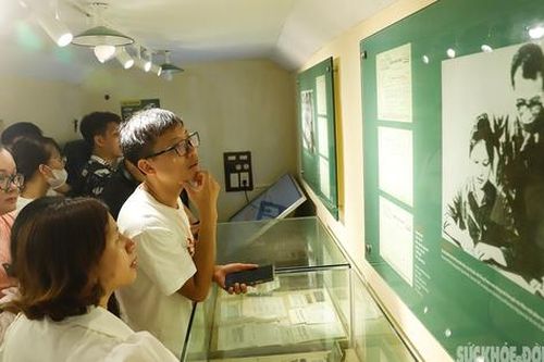 Khám phá hầm Cơ yếu dưới lòng đất Hoàng thành Thăng Long