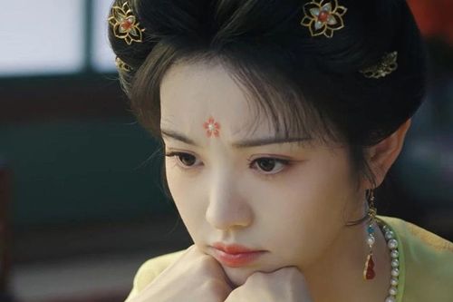 Tử Dạ Quy tập 7, 8: Trinh - Vũ hôm trước mới 'hẹn hò', hôm nay có phần xa cách
