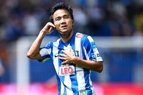 'Messi Thái' lên tiếng sau siêu phẩm từ giữa sân