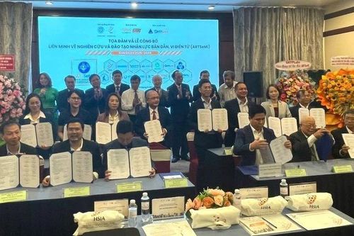 Ra mắt Liên minh về nghiên cứu và đào tạo nhân lực bán dẫn, điện tử