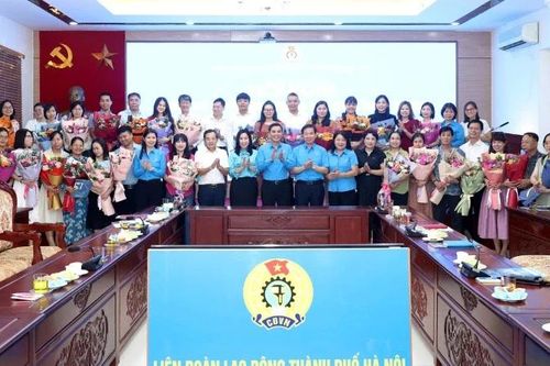 Liên đoàn Lao động thành phố Hà Nội công bố thành lập 31 công đoàn cơ sở