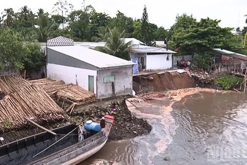 Cần Thơ ghi nhận nhiều điểm sạt lở bờ sông