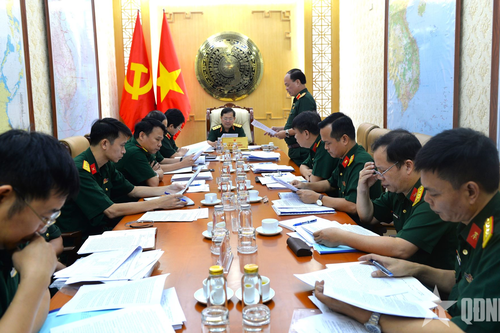 Thượng tướng Lê Huy Vịnh làm việc với Tổng cục Hậu cần - Kỹ thuật về nâng cao năng lực kiểm định kỹ thuật an toàn Quân đội