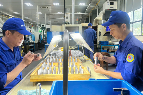 Triển khai đồng bộ nhiều giải pháp xây dựng nền Công nghiệp Quốc phòng lưỡng dụng, hiện đại