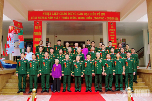 Trung đoàn Bộ binh 24 (Sư đoàn 304, Quân khu 2) kỷ niệm 80 năm ngày truyền thống