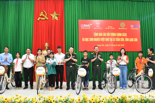 Tổng cục Hậu cần - Kỹ thuật phối hợp tổ chức nhiều hoạt động chính sách