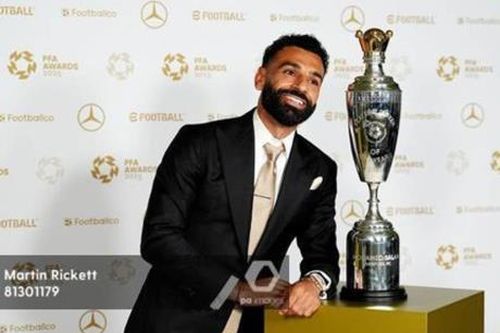 Mohamed Salah đi vào lịch sử PFA Players Player of the Year