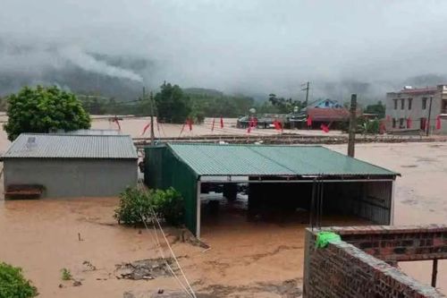 Bắc Ninh: Mưa lớn, úng ngập và sạt lở sáng 21-8