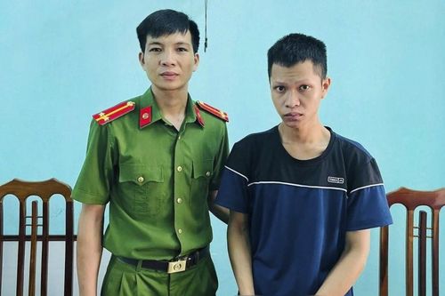 'Cõng' 4 tiền án, vừa ra tù lại đi trộm tài sản