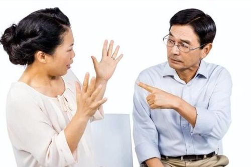 Giải pháp cho vợ chồng lục đục tuổi hoàng hôn