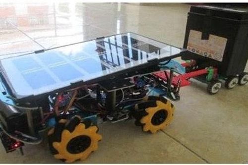 Xe điện tích hợp năng lượng mặt trời của nhóm nghiên cứu Trường đại học