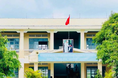 Học sinh Gia Lai tựu trường ngày 29/8