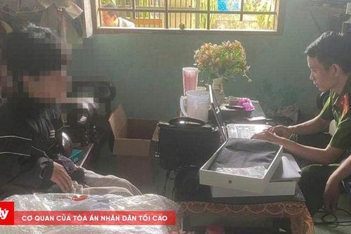 Làm giả hơn 300 hóa đơn chuyển tiền để lừa đảo