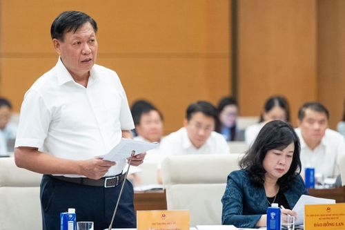 Thứ trưởng Bộ Y tế: 'Không ghi nhận thuốc giả ở các cơ sở khám chữa bệnh'